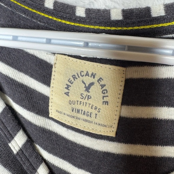 American Eagle Y2K Striped Bold Logo Fitted 3-4 Sleeve Preppy Schoolgirl Top Tee - Picture 5 of 9